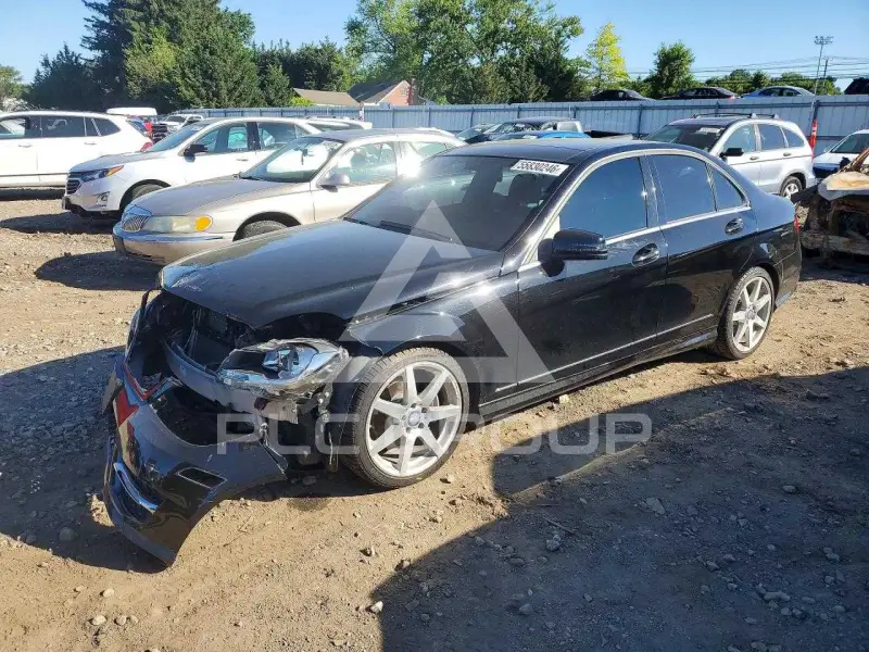 2012 Mercedes Benz C-Class фото