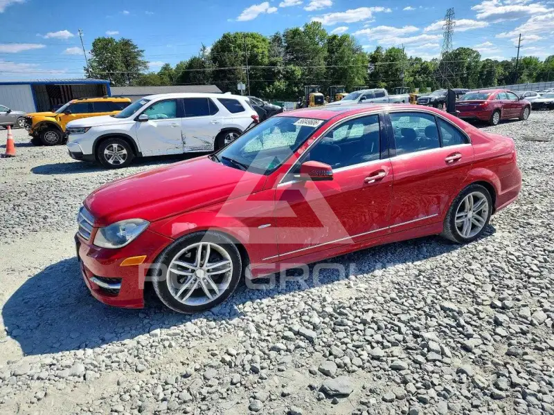 2012 Mercedes Benz C-Class фото