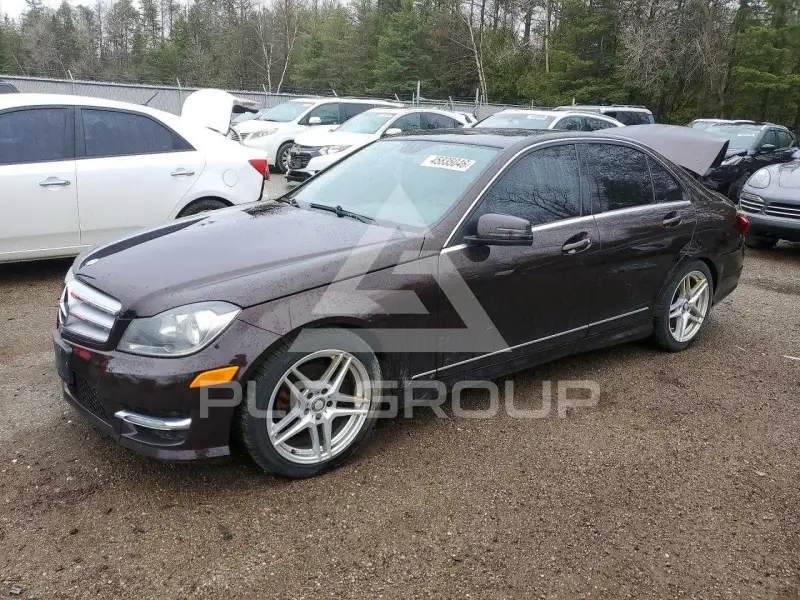 2012 Mercedes Benz C-Class фото
