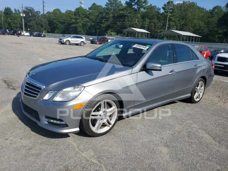 2012 Mercedes Benz E-Class фото