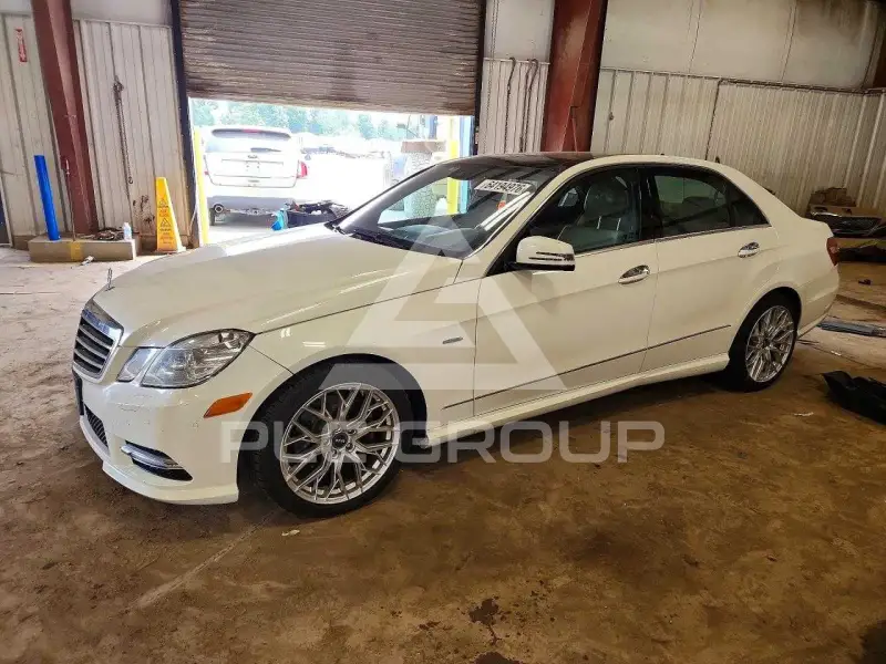 2012 Mercedes Benz E-Class photo