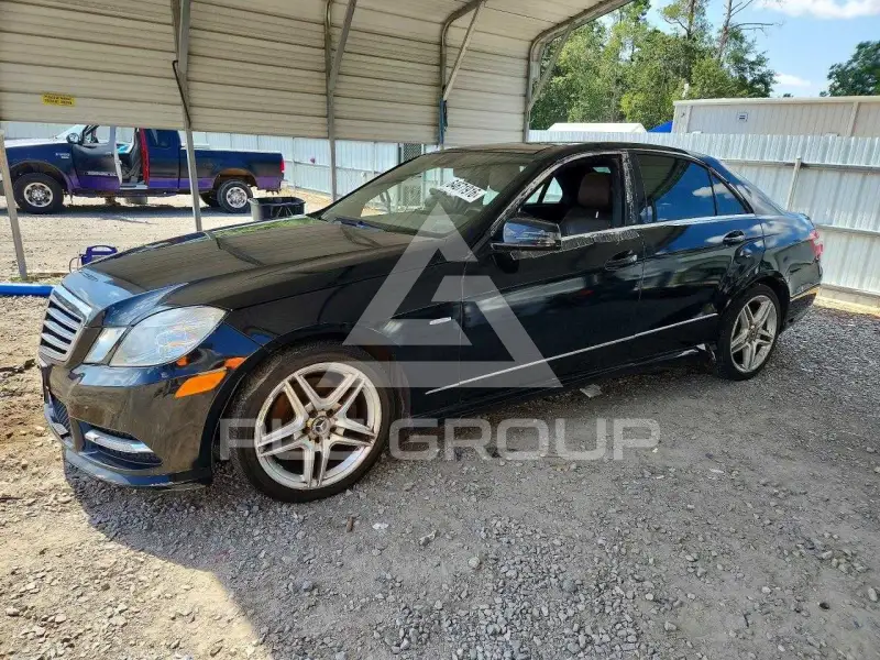 2012 Mercedes Benz E-Class фото