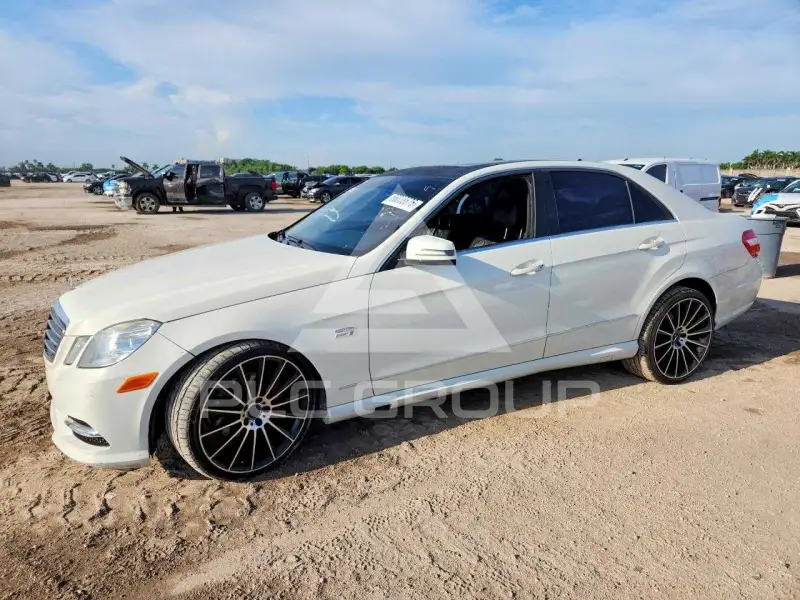2012 Mercedes Benz E-Class photo