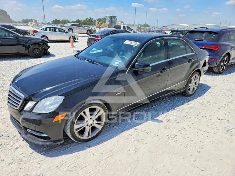 2012 Mercedes Benz E-Class photo