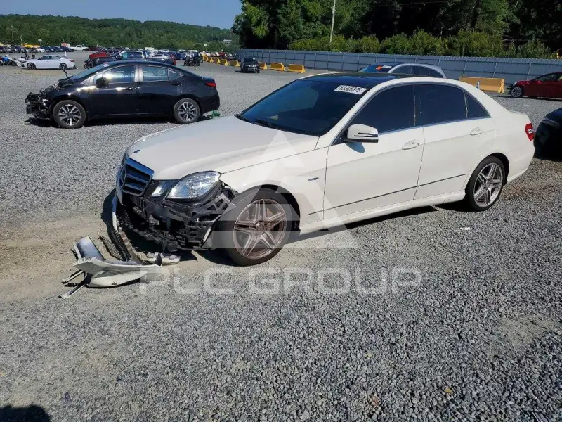 2012 Mercedes Benz E-Class photo