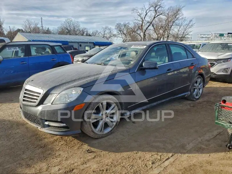 2012 Mercedes Benz E-Class фото
