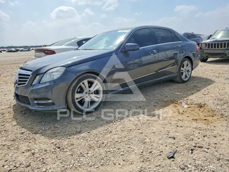 2012 Mercedes Benz E-Class фото