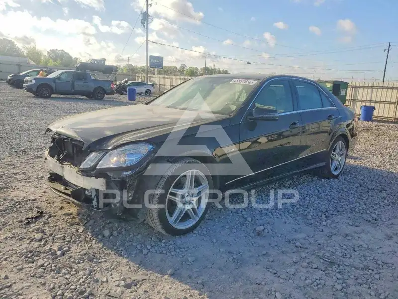 2012 Mercedes Benz E-Class фото