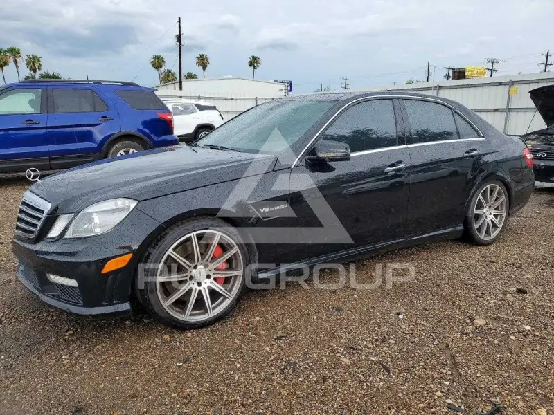 2012 Mercedes Benz E-Class photo