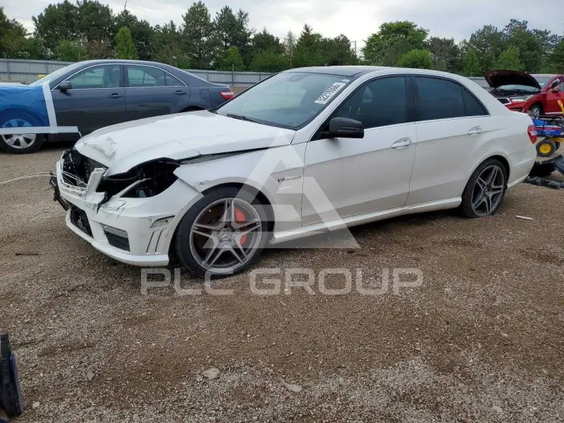 2012 Mercedes Benz E-Class photo