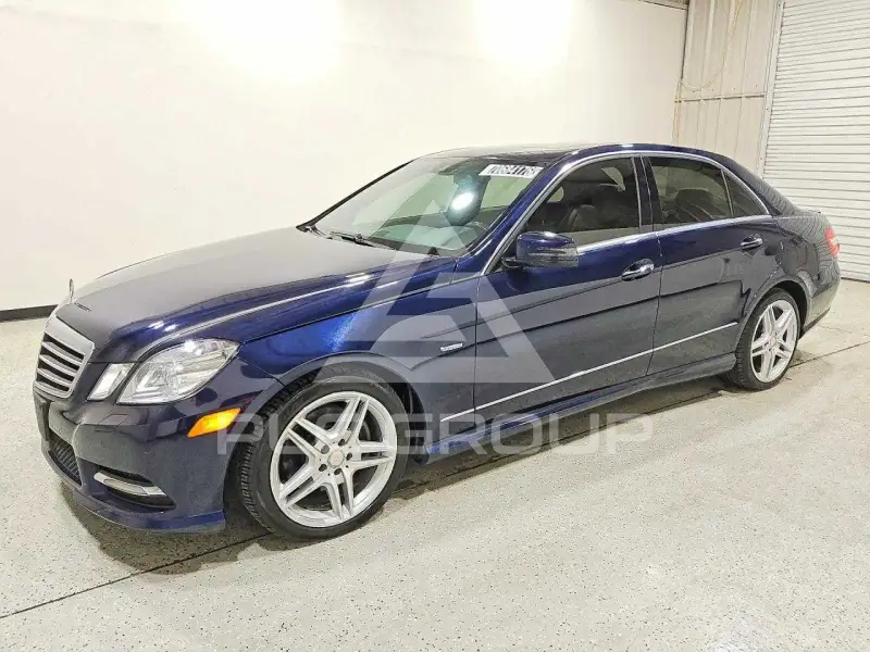 2012 Mercedes Benz E-Class фото
