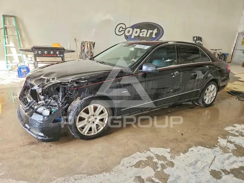 2012 Mercedes Benz E-Class фото