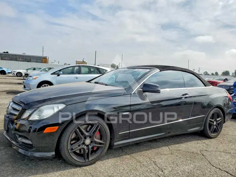 2012 Mercedes Benz E-Class фото