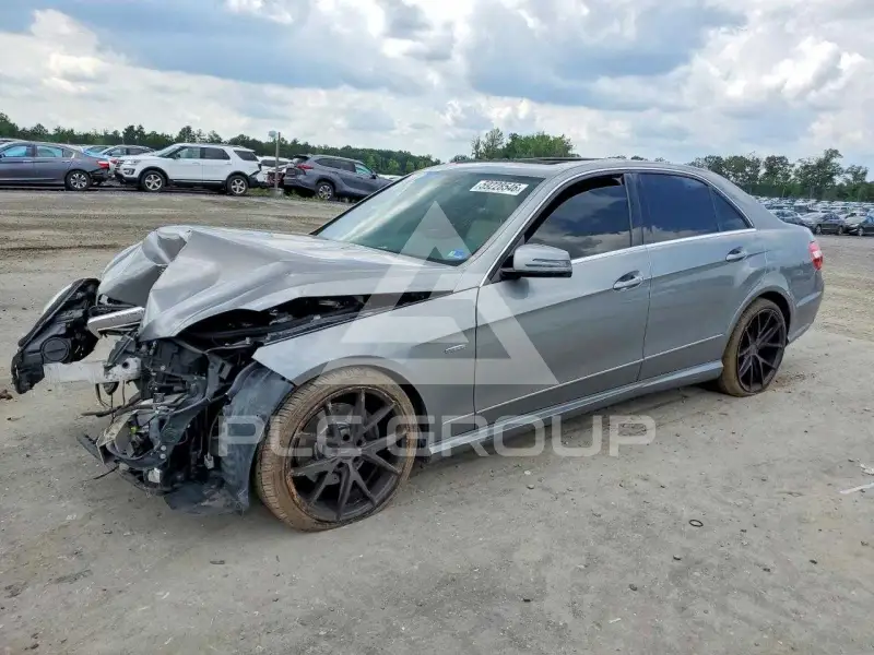 2012 Mercedes Benz E-Class photo
