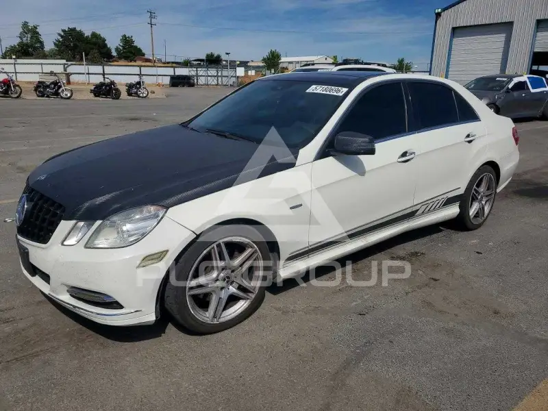 2012 Mercedes Benz E-Class фото