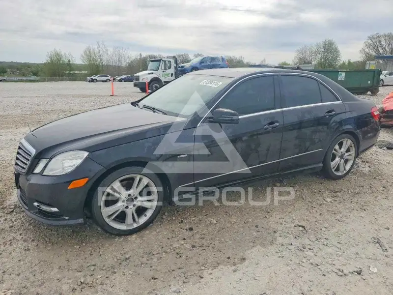 2012 Mercedes Benz E-Class фото