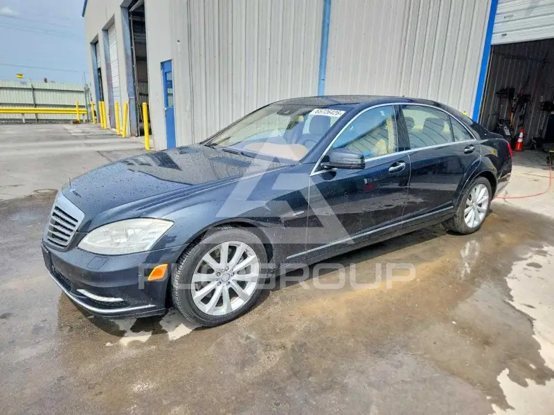 2012 Mercedes Benz S-Class фото