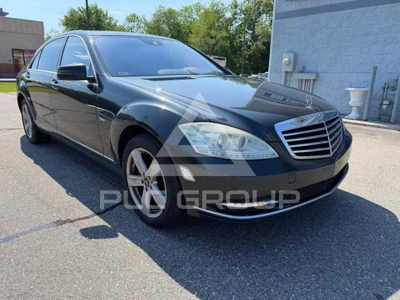 2012 Mercedes Benz S-Class photo