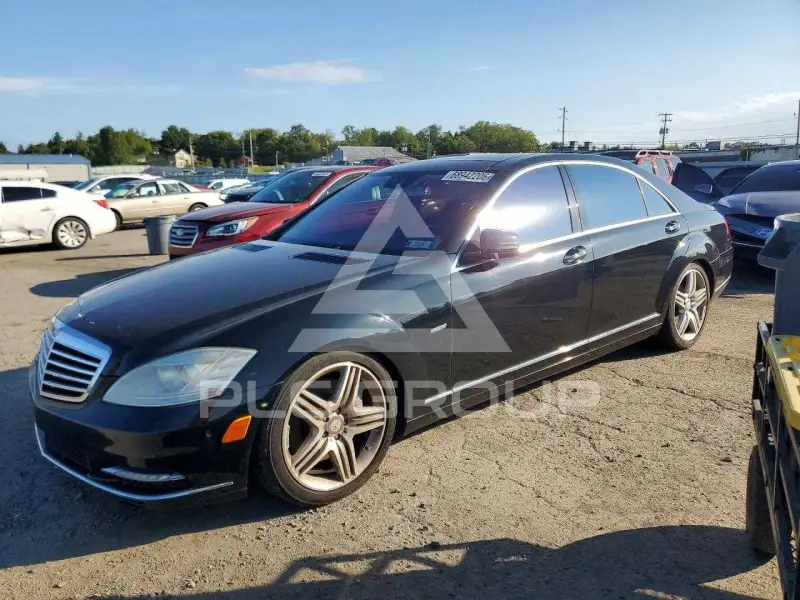 2012 Mercedes Benz S-Class photo
