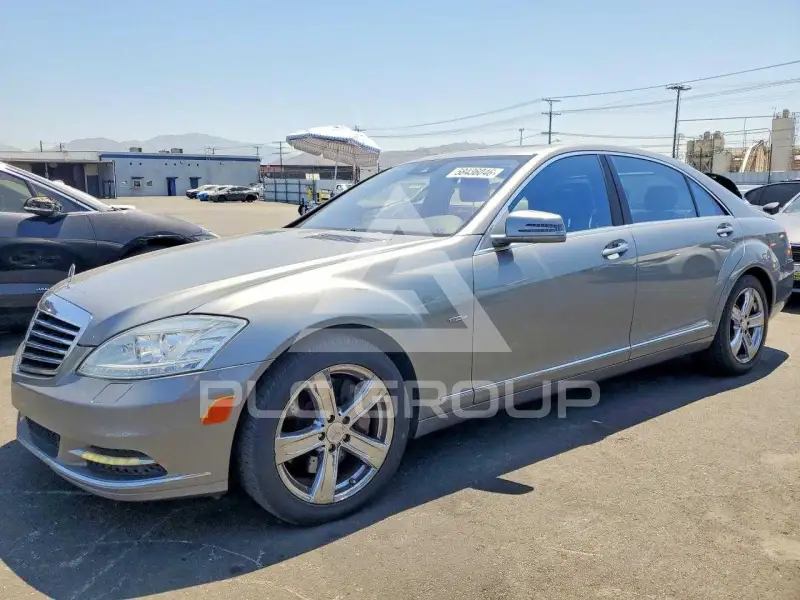 2012 Mercedes Benz S-Class фото