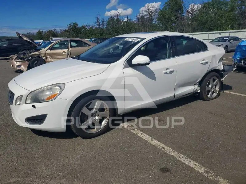 2012 Volvo S60 фото
