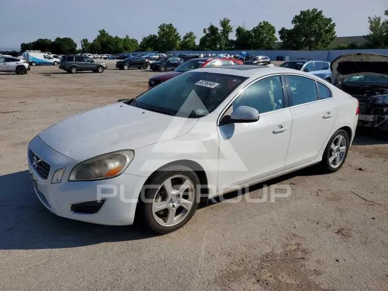 2012 Volvo S60 фото