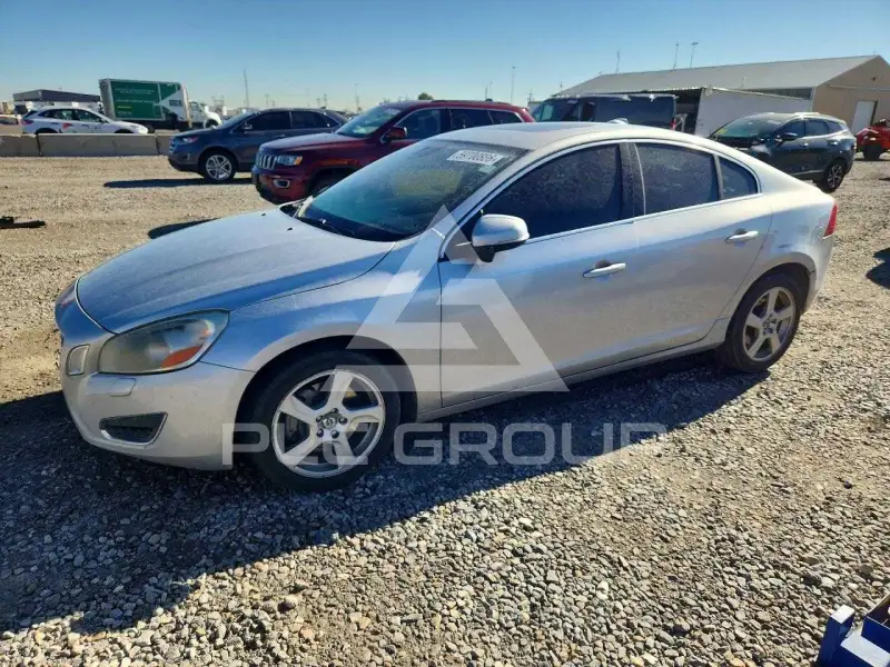 2012 Volvo S60 фото