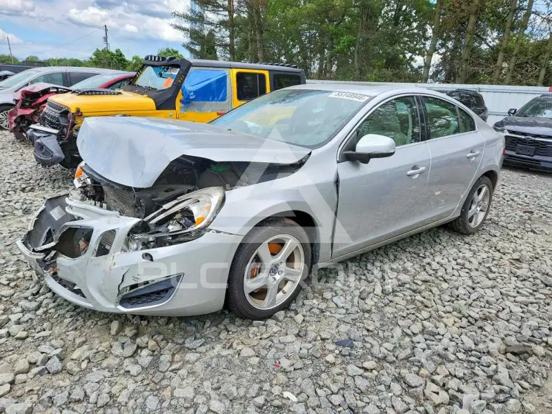 2012 Volvo S60 фото