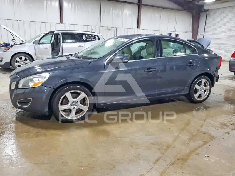 2012 Volvo S60 photo
