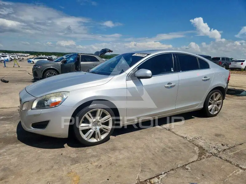 2012 Volvo S60 фото