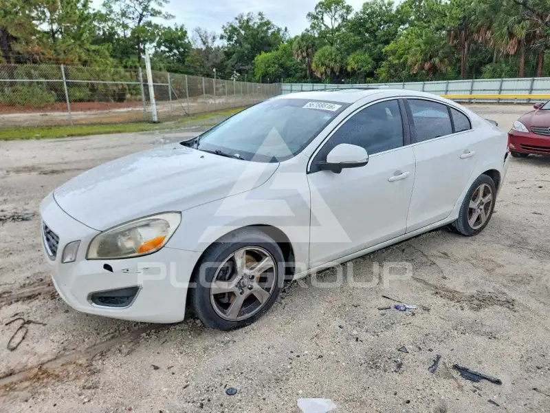 2012 Volvo S60 фото