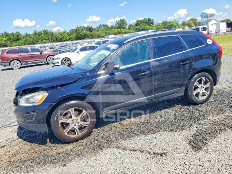 2012 Volvo XC60 photo