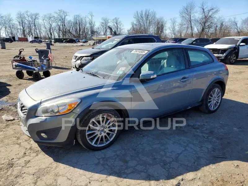 2012 Volvo C30 фото