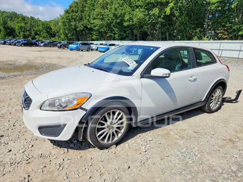 2012 Volvo C30 фото