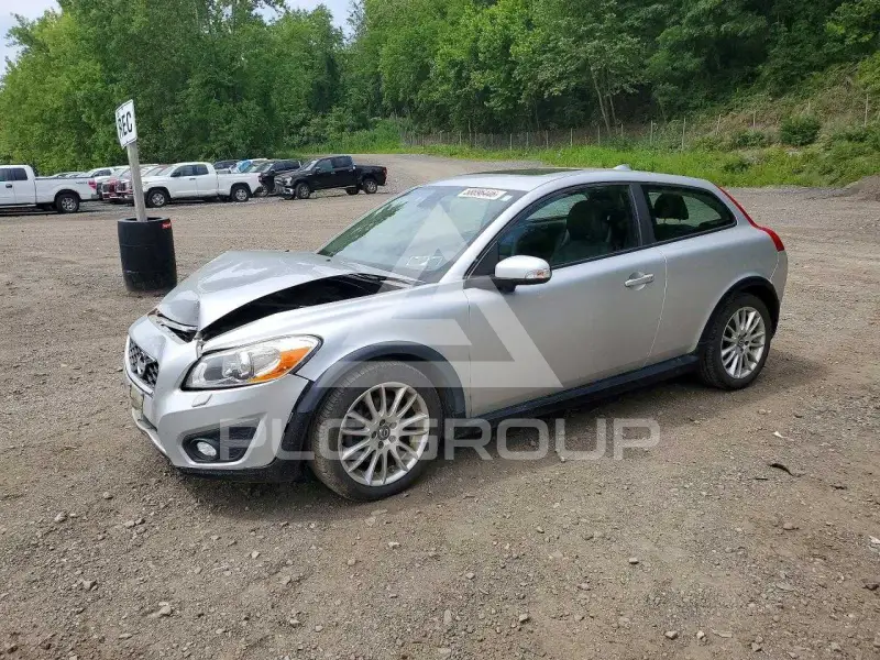 2012 Volvo C30 фото