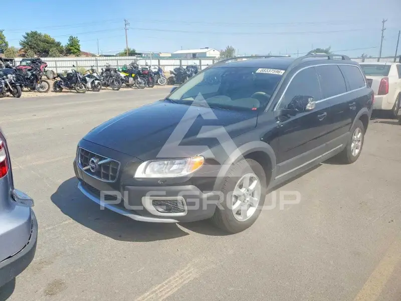 2012 Volvo XC70 photo