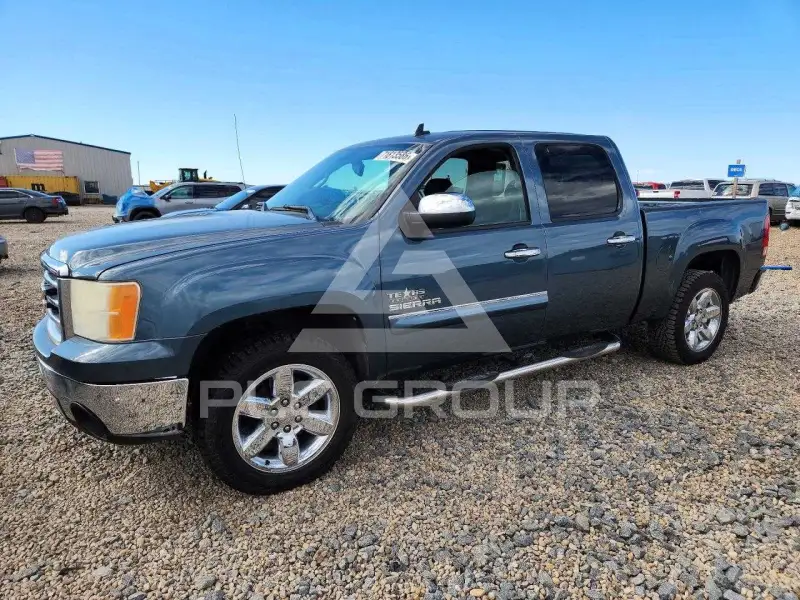 2012 GMC Sierra photo