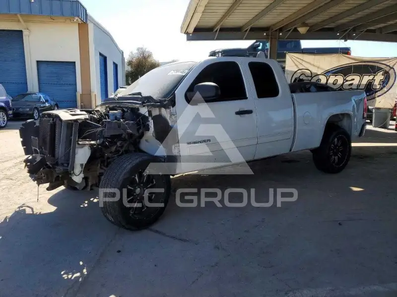 2012 GMC Sierra photo
