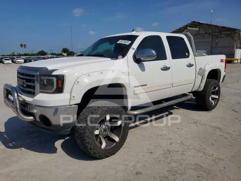 2012 GMC Sierra photo