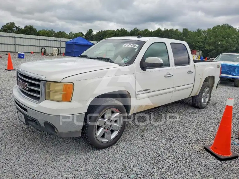 2012 GMC Sierra photo