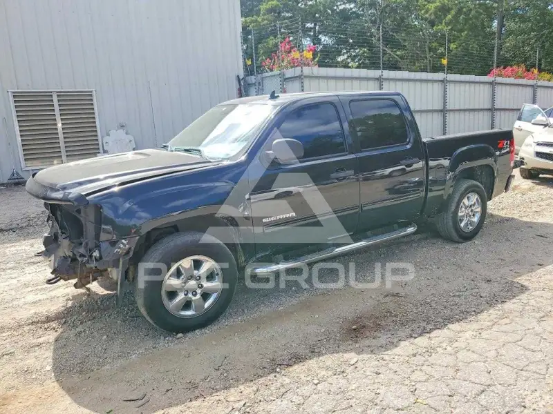 2012 GMC Sierra photo