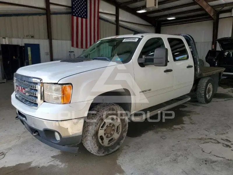 2012 GMC Sierra photo