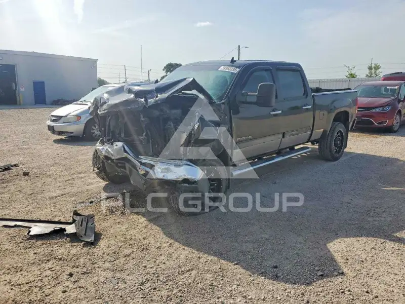2012 GMC Sierra photo