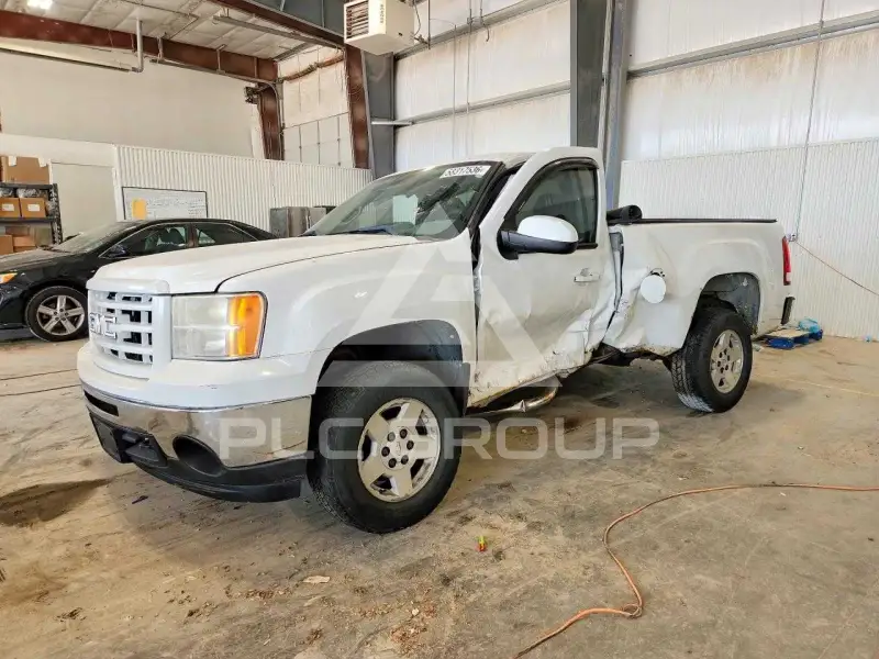 2012 GMC Sierra photo