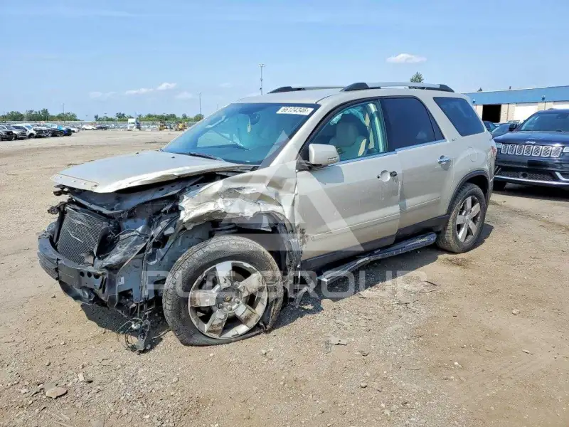 2012 GMC ACADIA photo
