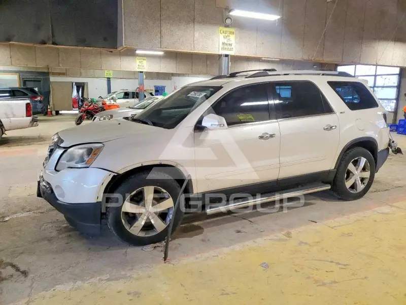2012 GMC ACADIA photo