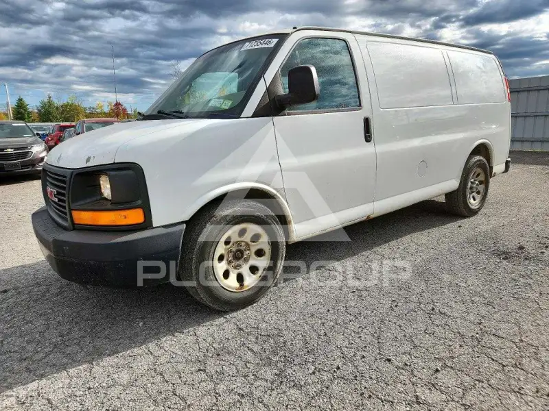 2012 GMC Savana фото