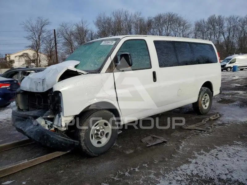 2012 GMC Savana фото