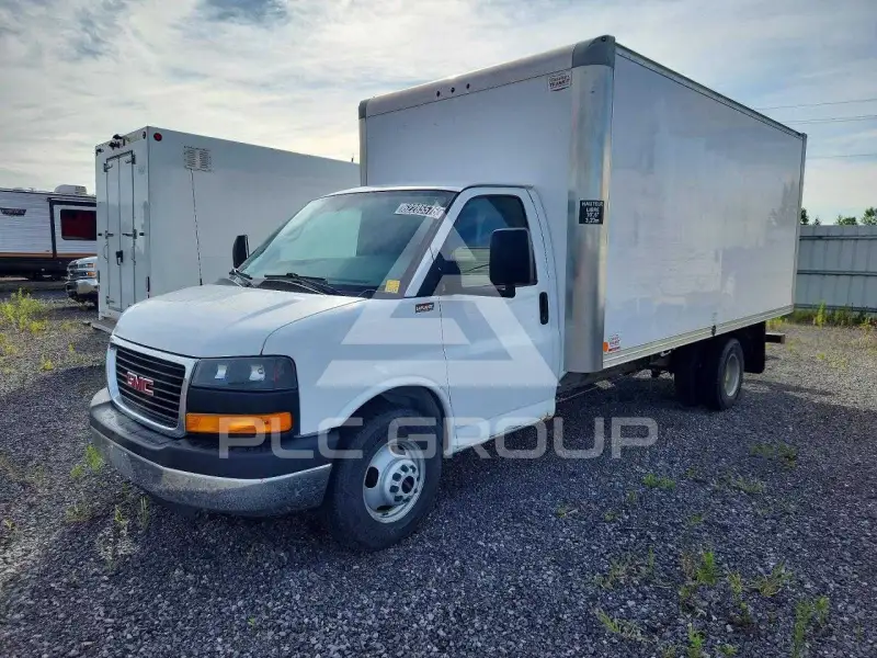 2012 GMC Savana photo