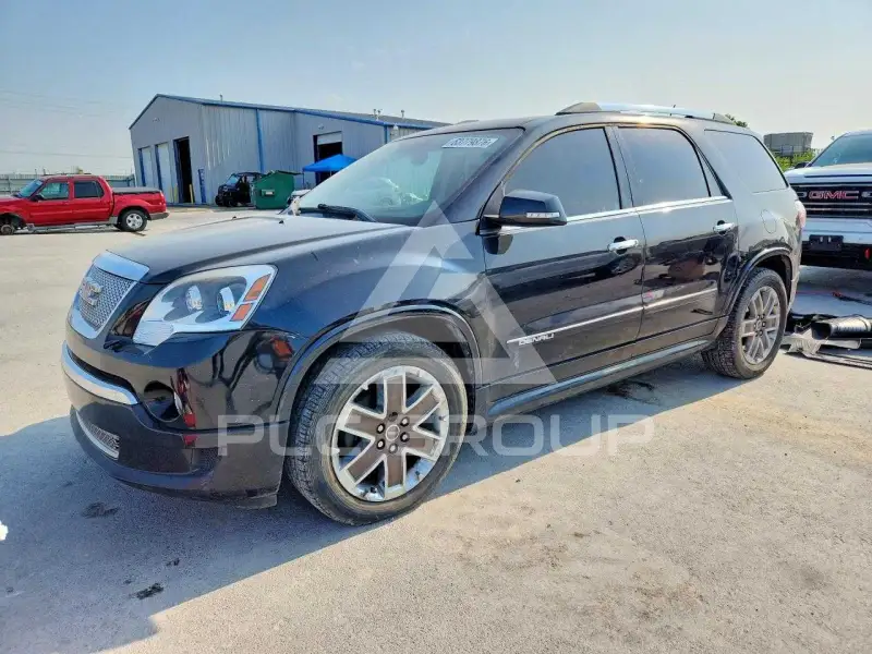 2012 GMC ACADIA photo